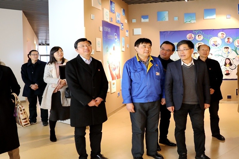 2020年1月3日，时任浙江省民政厅党组成员、副厅长江宇莅临恒峰g22纸业调研企业发展情况、党建工作